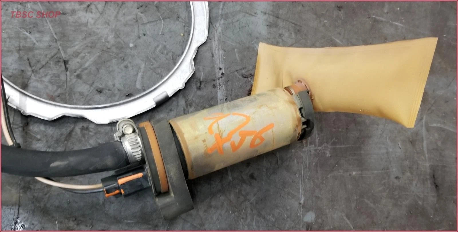 Fuel Pump Manifold Assembly 4 Pin for Jaguar XJ6 XJ12 XJR (1995–1997)