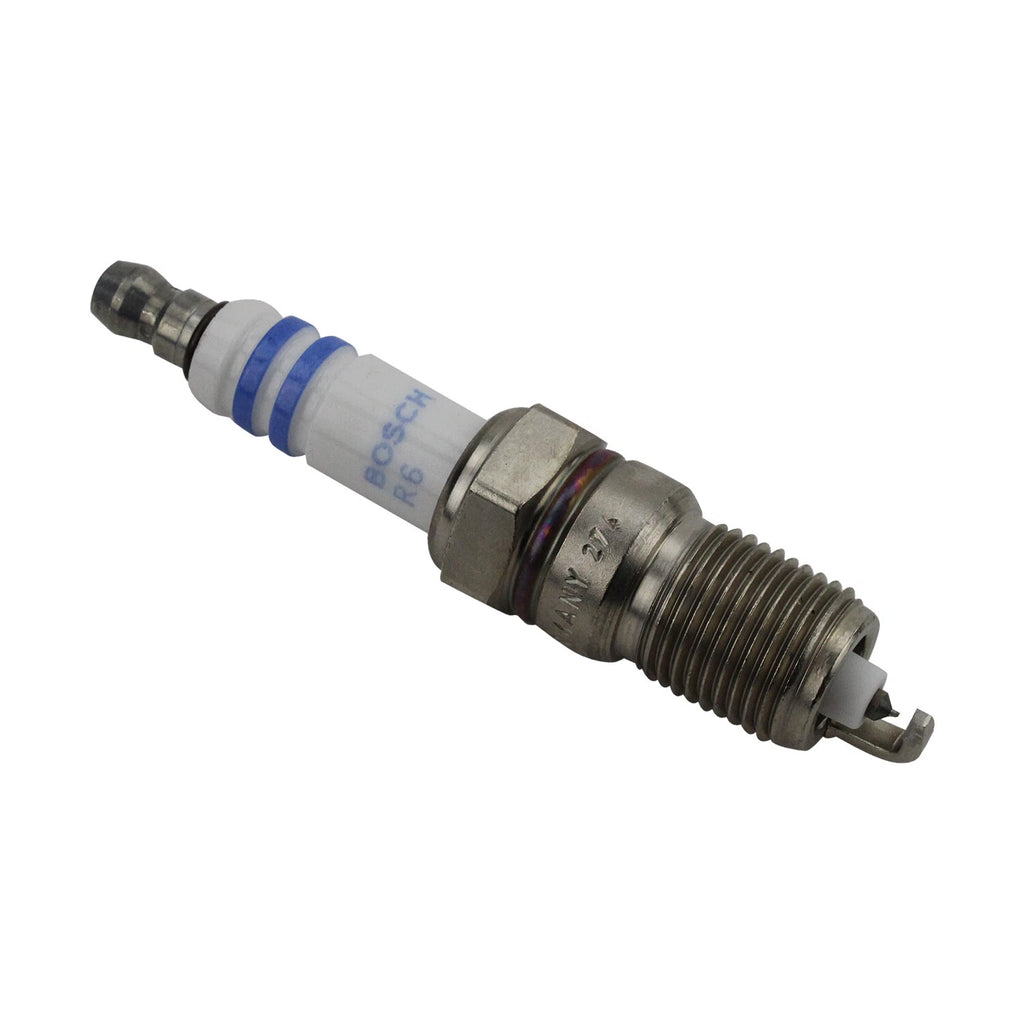 Bosch 6704 Platinum Spark Plug for Chevy GMC Buick Geo (OE)