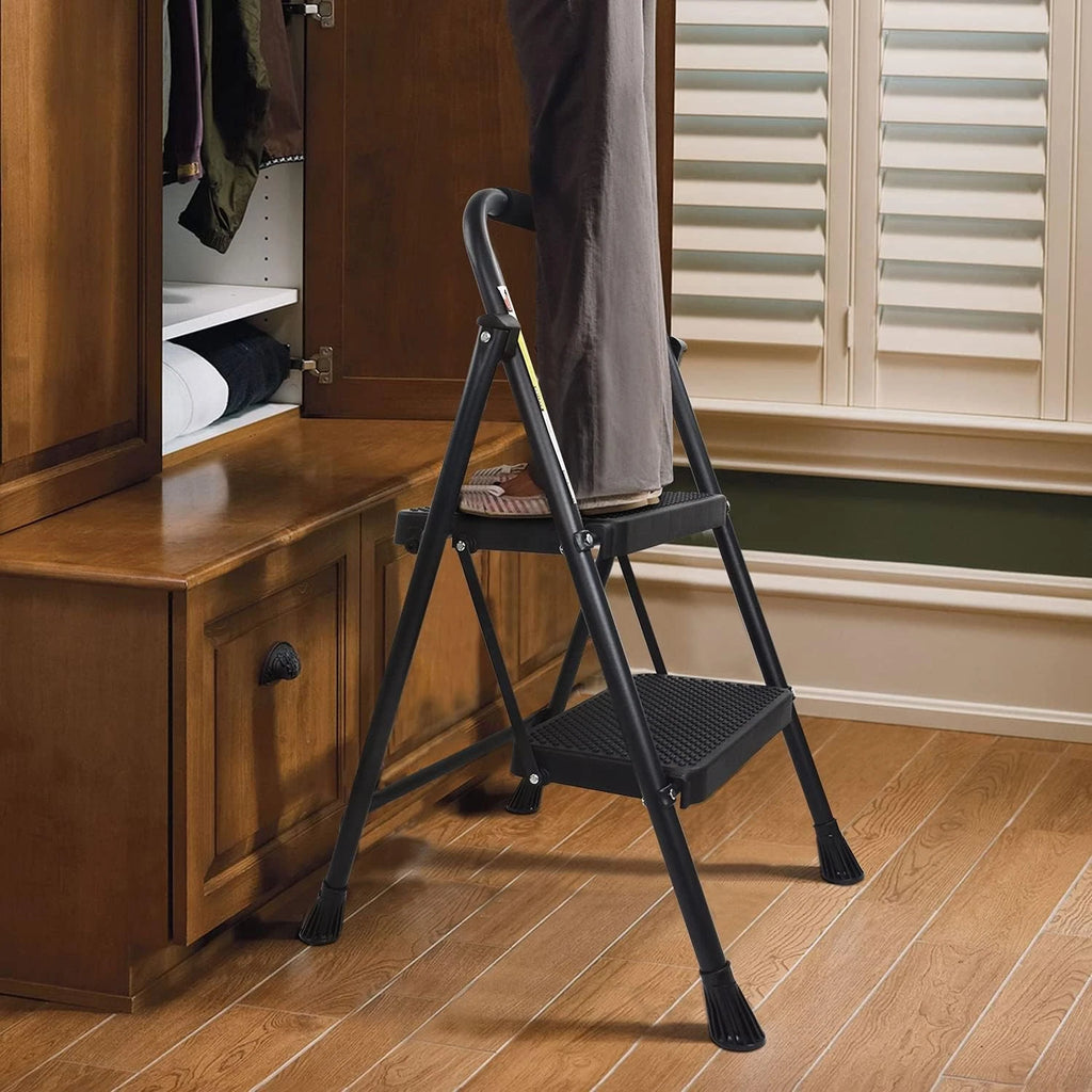 2X Step Folding Portable Ladder with Anti-Slip Pedal