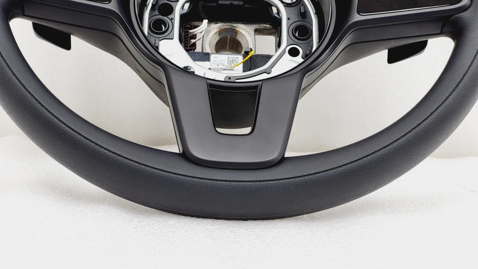 Steering Wheel with Paddle Shifters for Mercedes Sprinter (2019–2024) A9074604601