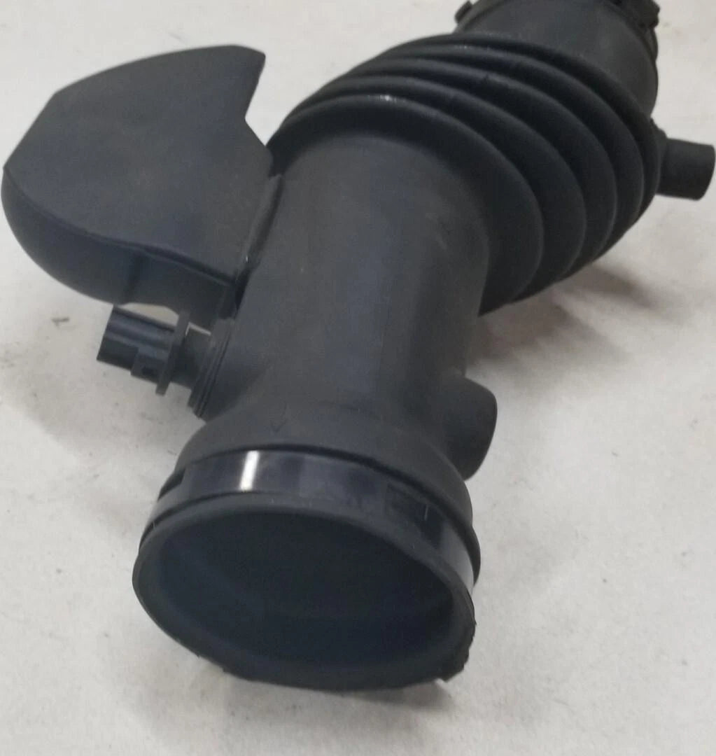 Air Intake Silencer Assembly XR8U-9F for Jaguar S-Type V6 (2000–2002)