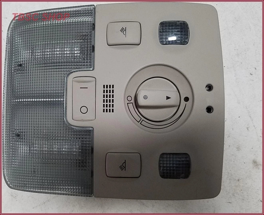 Dome Light with Sunroof Switch for Audi A3 A4 (1996–2001) 8D0947111S
