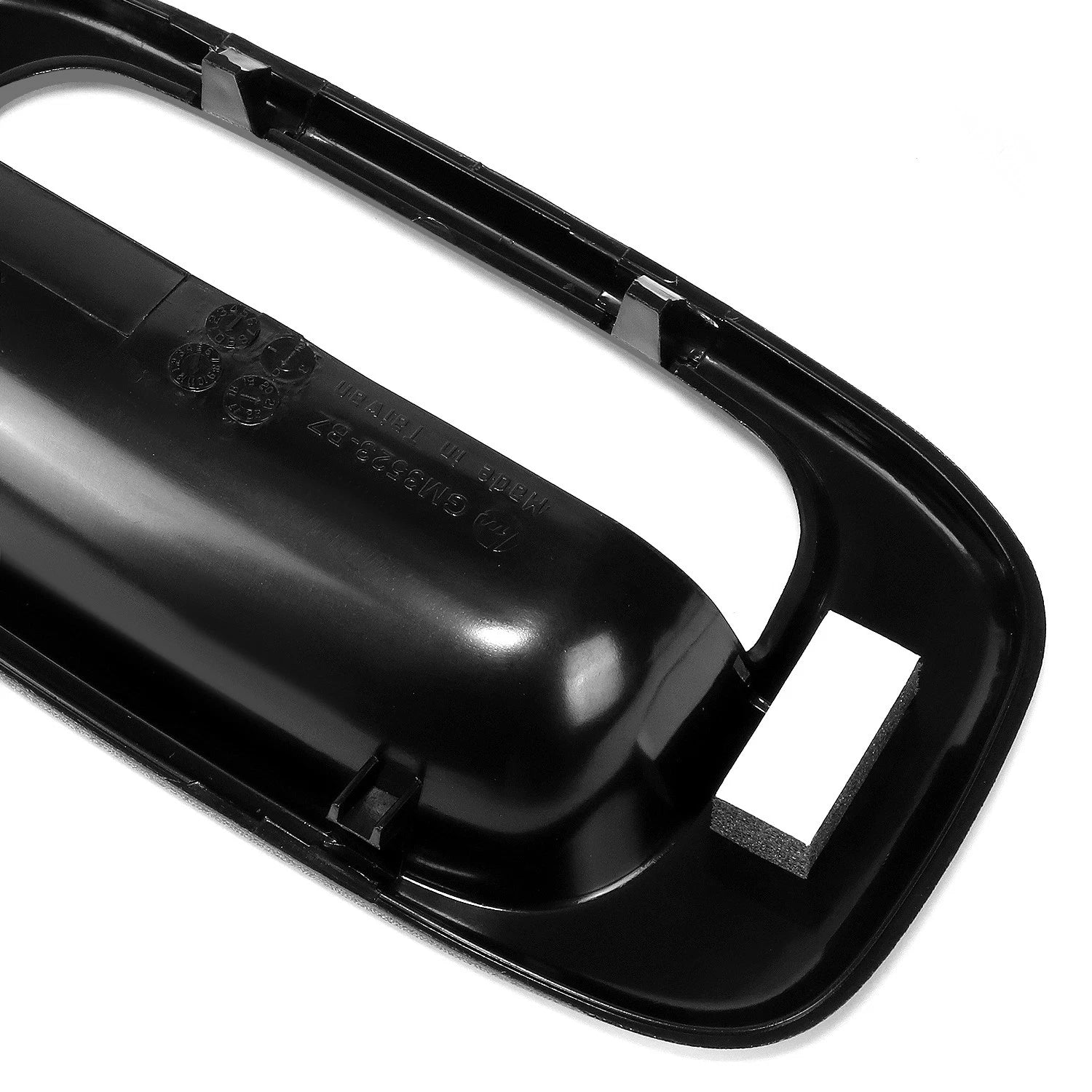Tailgate Handle Bezel for GMC Sierra/Silverado 1500/2500/3500 (1999–2007)
