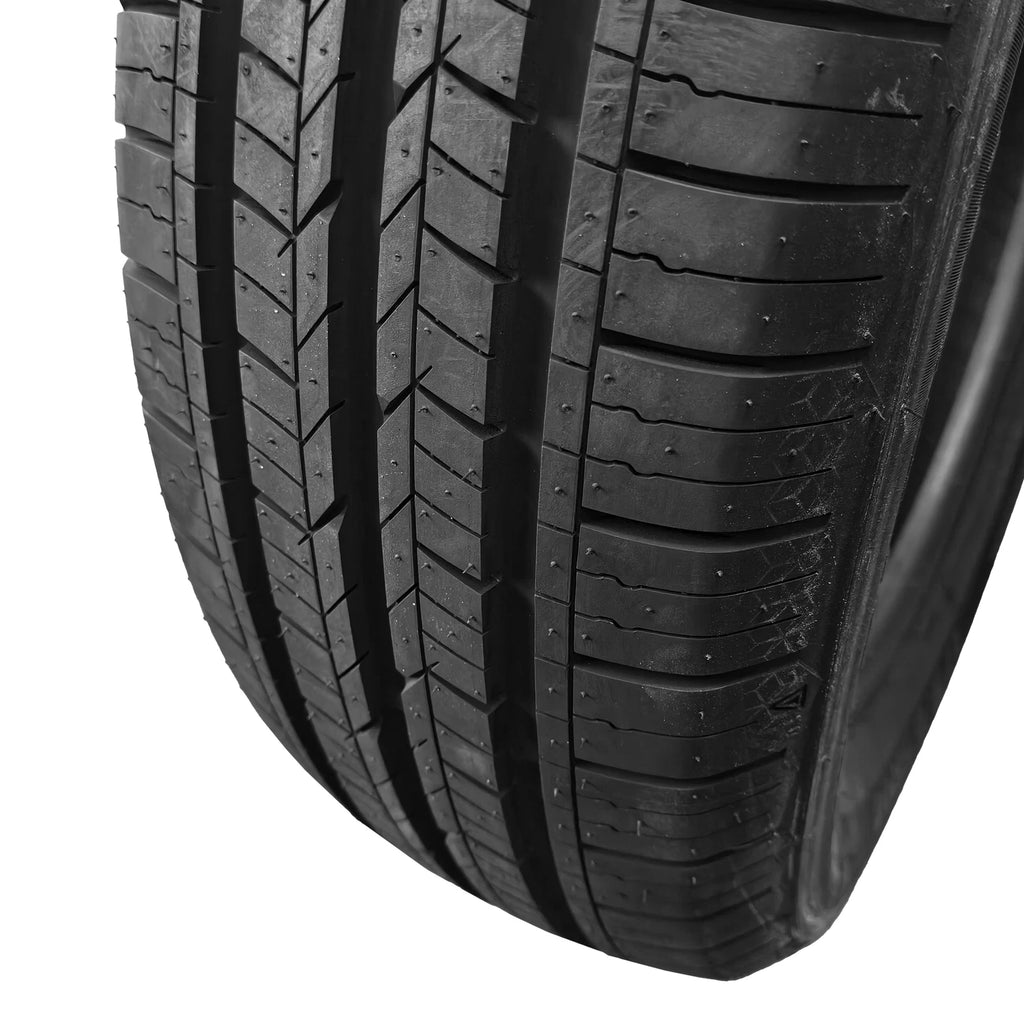 Set of 2 All Season Tires 225/60 R16 for Touring HP