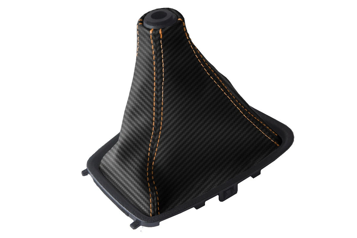 Carbon Fiber Manual Boot Cover for Nissan Skyline R32 (1989–1993)