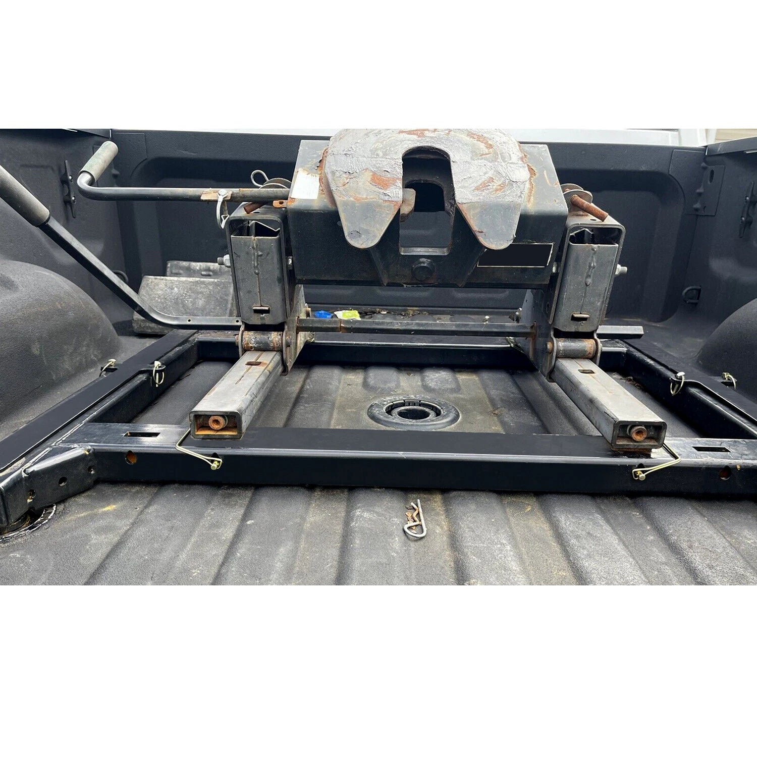 Hitch Rail Adapter for Dodge Ram 2500 3500 (2013–2021) #30154
