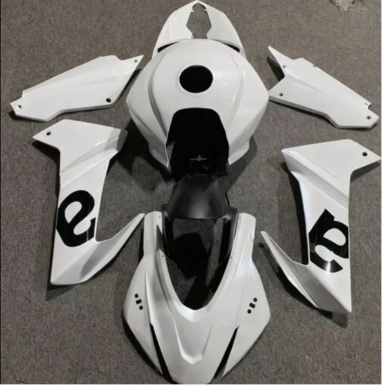 Injection ABS Plastic Bodywork Fairing Kit for Aprilia RS 660 (2020–2024)