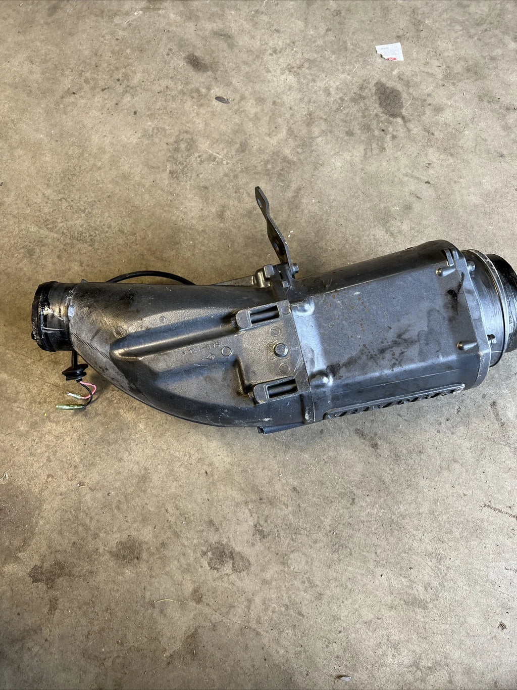 Exhaust Stinger Pipe Muffler Chamber for Yamaha Wave Raider Venture 760 (1996–1998)