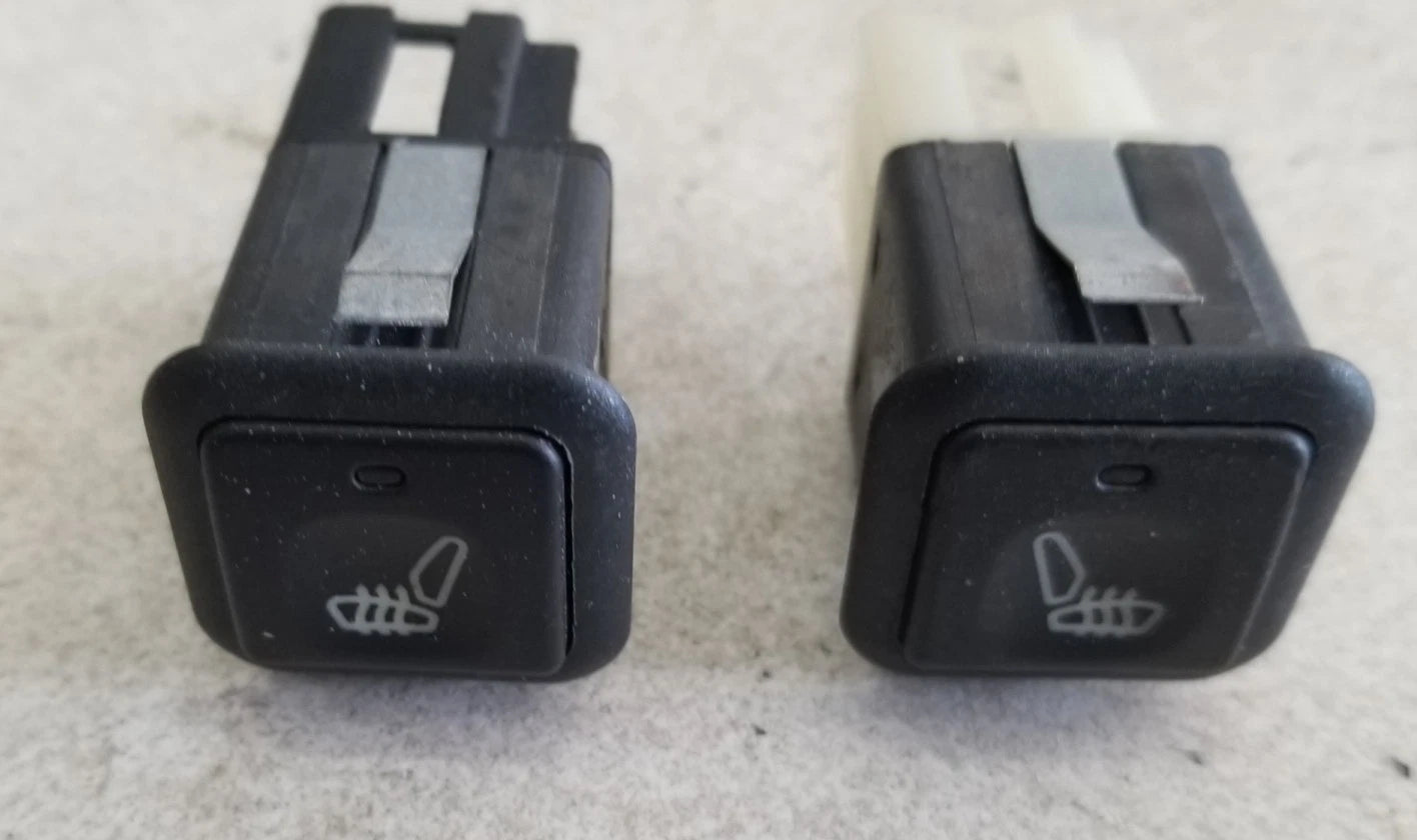 Set of 2 Rear Seat Heater Switches for Jaguar XJ8 XJR (1998–2003)