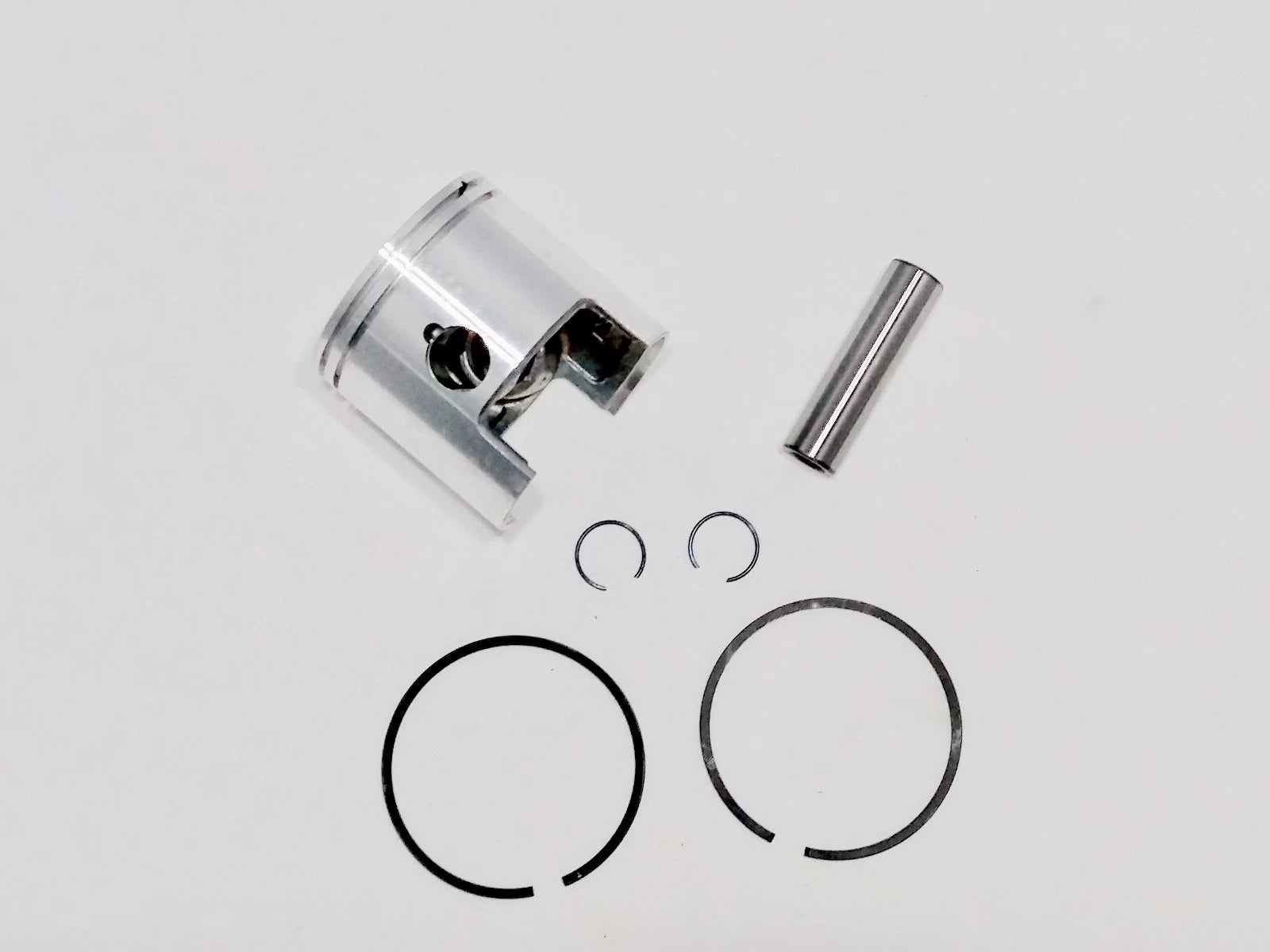 Piston Kit STD for Tohatsu 35HP-40HP (2Cyl) (361-00001-0)