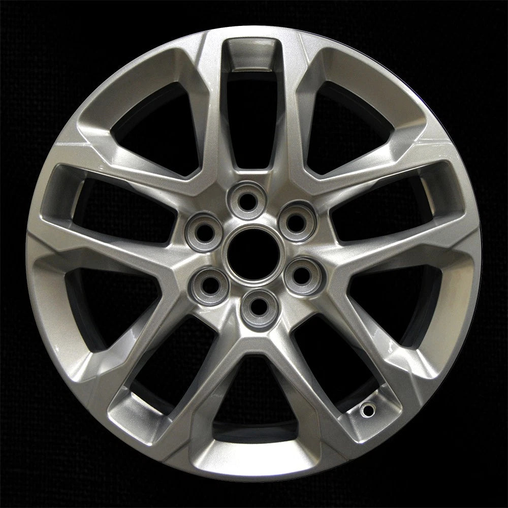 Factory Wheel 18x7.5 Light Silver Full Face for 2018 Chevy Traverse