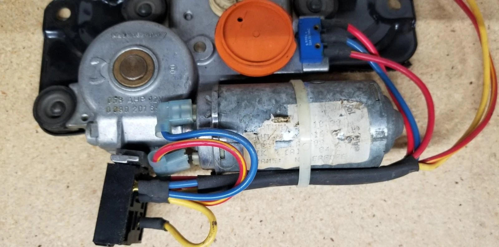 Sunroof Motor for Ford Thunderbird Cougar (1989–1992)