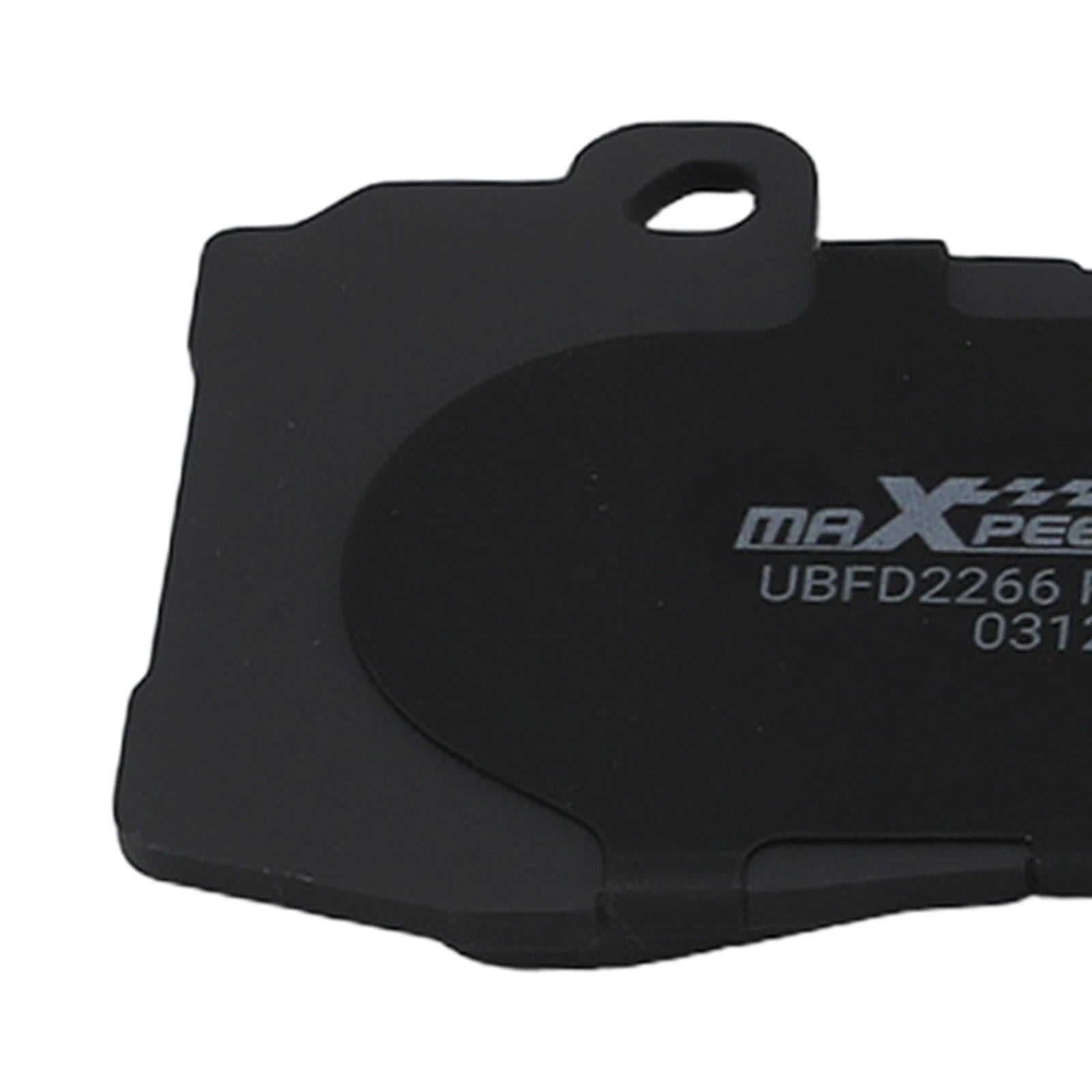 8pcs Ceramic Brake Pads Set for Chevrolet Colorado (2015–2020) P1802