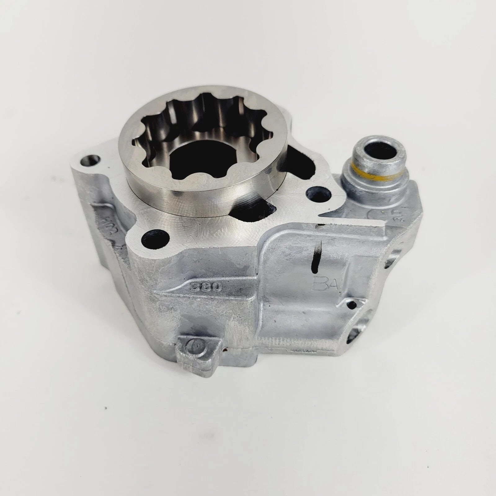 Genuine Water Pump Assembly for Harley Touring Milwaukee 8 (2017–2023) 62400182