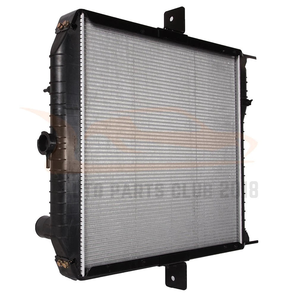 Aluminum Radiator for Nissan UD Series