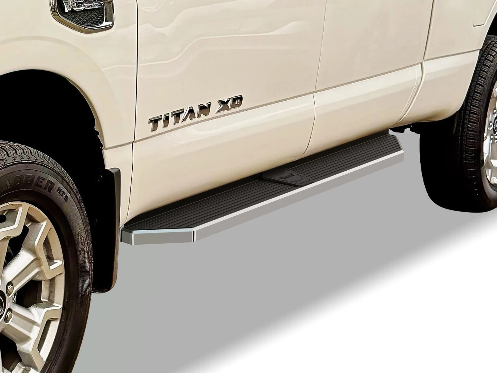 Set of 2 Polished 6" Side Steps for Nissan Titan Crew Cab (2004–2024)