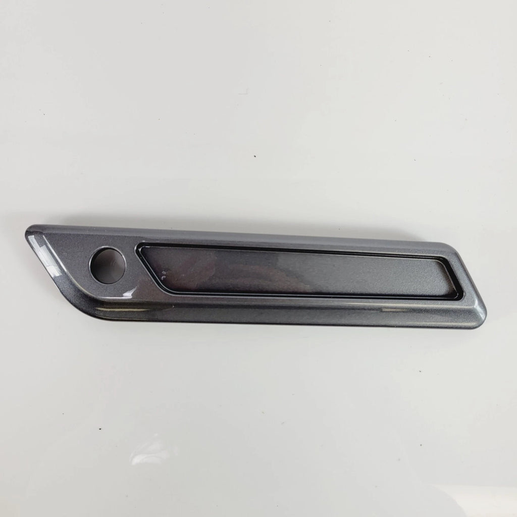 Left Saddlebag Latch Faceplate for Harley Road Glide (2021) 90200983ESH