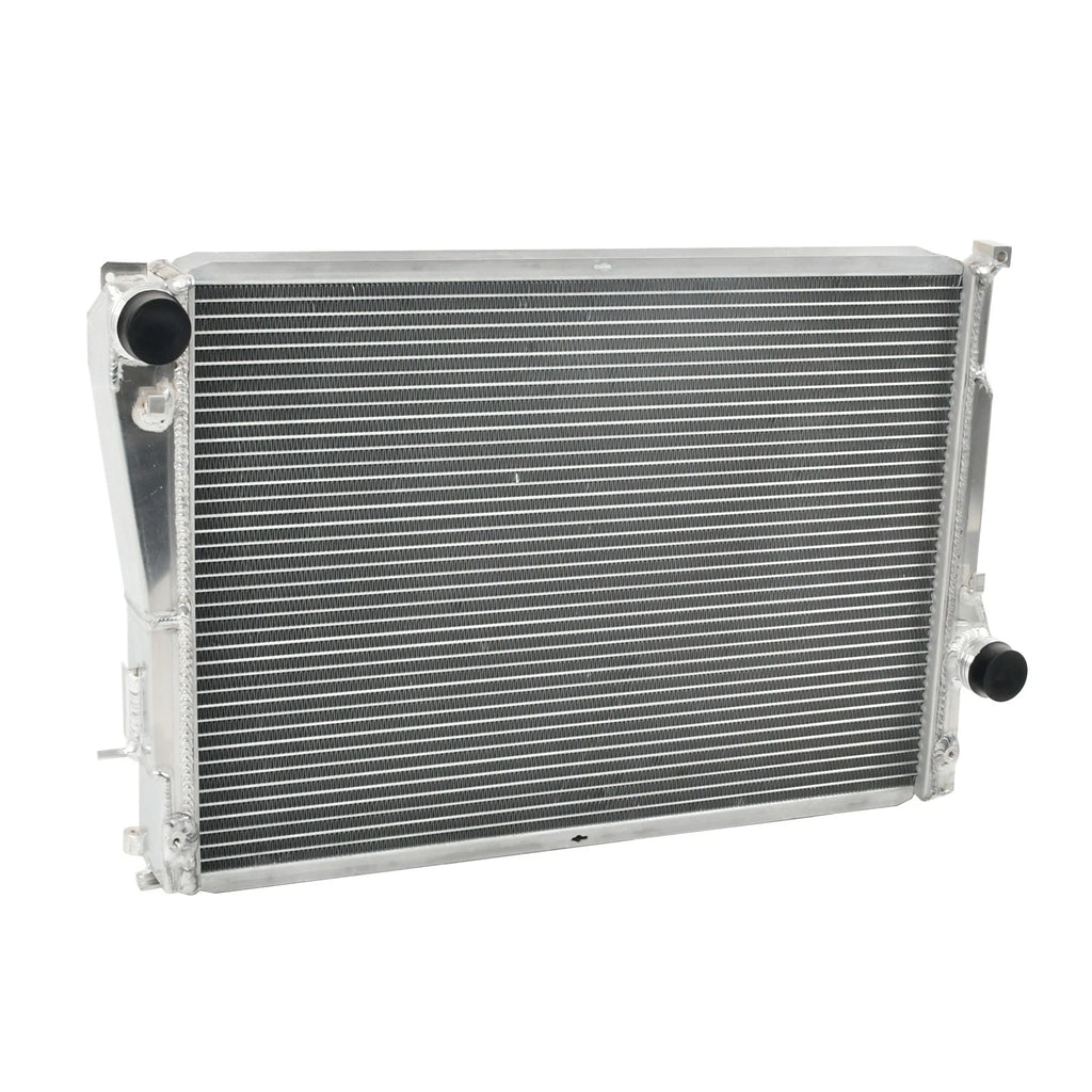 3 Rows Aluminum Radiator for BMW 3-Series 325i 325xi 330Ci Z4 (2001–2008)