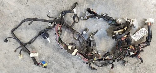 Dash Wire Harness for Ford Thunderbird (1990) - Auto Headlights, Analog Climate Control
