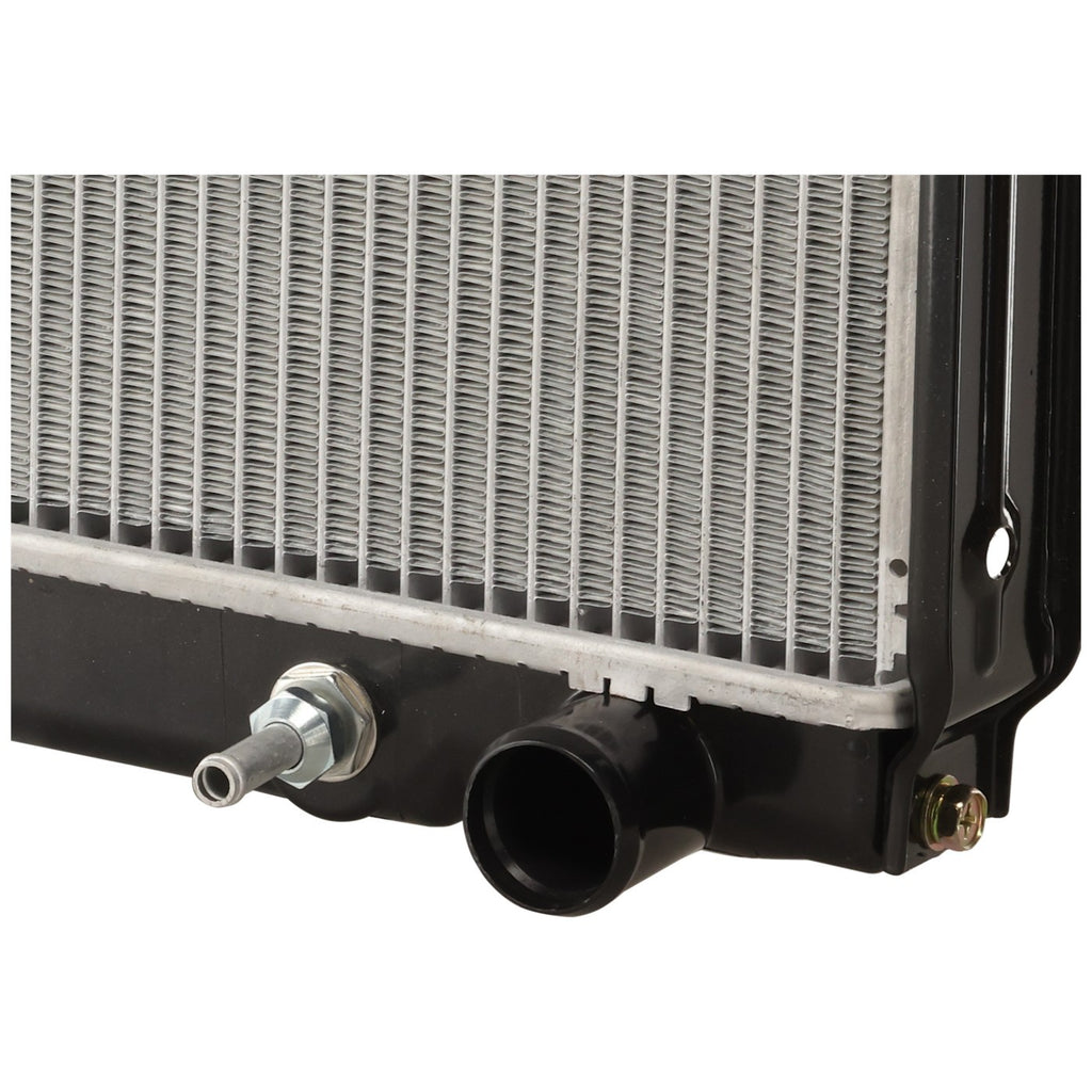 Aluminum Radiator for Toyota Sequoia Tundra (2001–2007) with Transmission Cooler