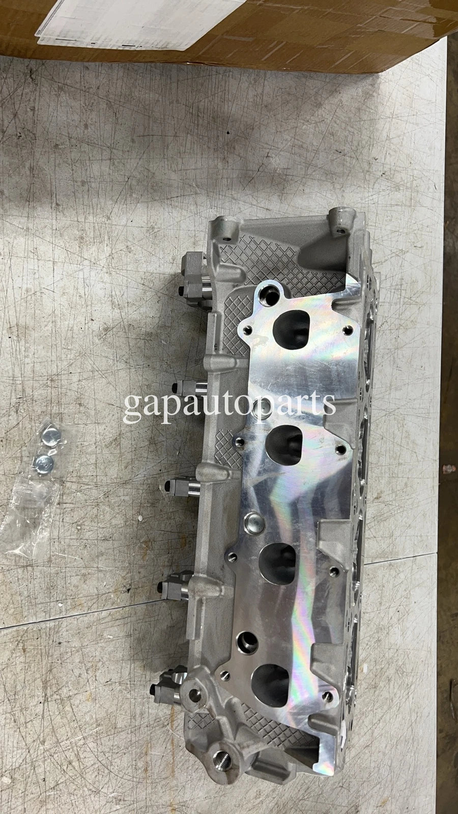 Cylinder Head Right for Ford F-150 (2009–2010)