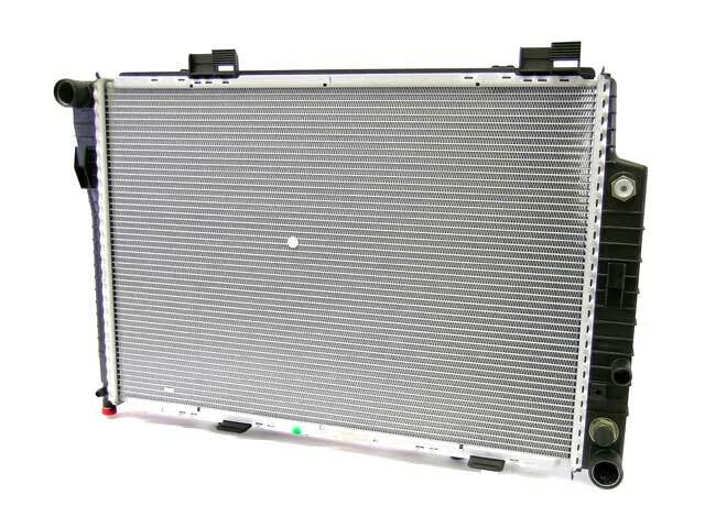 Nissens 62749A Radiator for Mercedes-Benz C280 SLK230 (1997–2004)