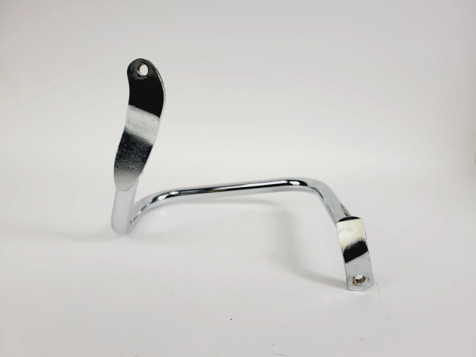 Chrome Engine Crash Guard for Harley-Davidson Heritage Softail (2000–2017)