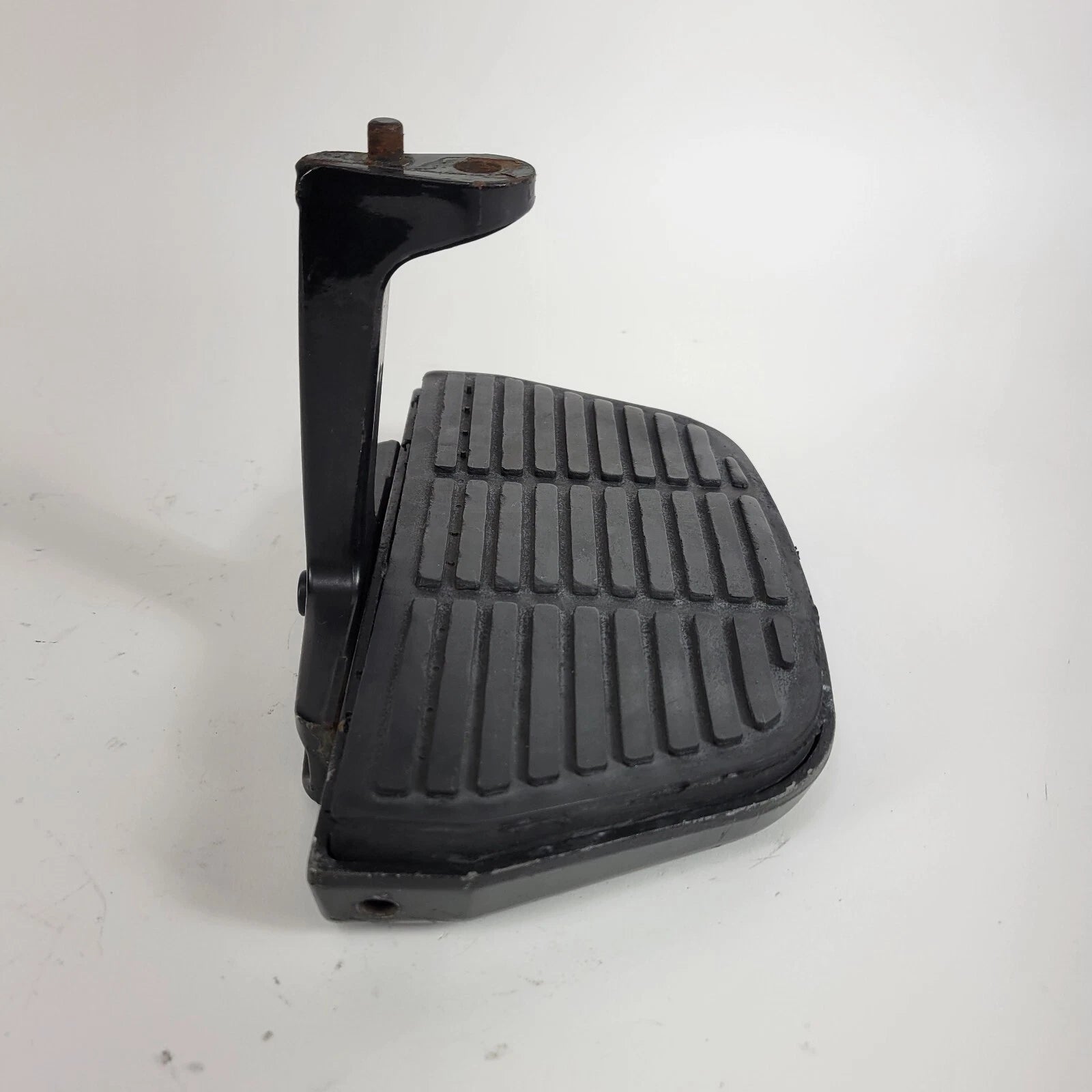 Harley Davidson Touring Back Passenger Floorboard Replacement OEM (1997–2023)
