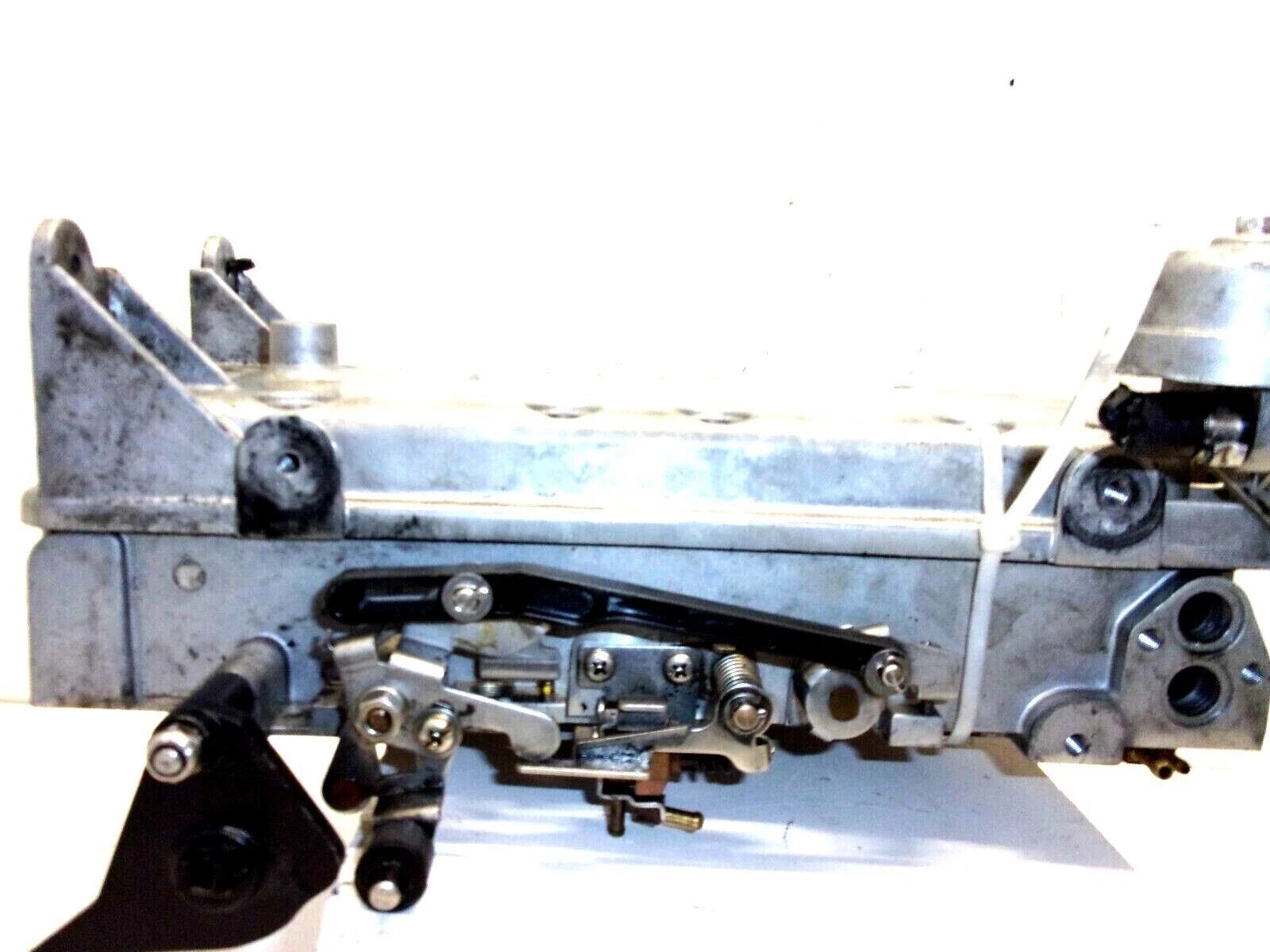 Throttle Body & Cover Assy for Mercury (1998–2001) 8276933 8276922