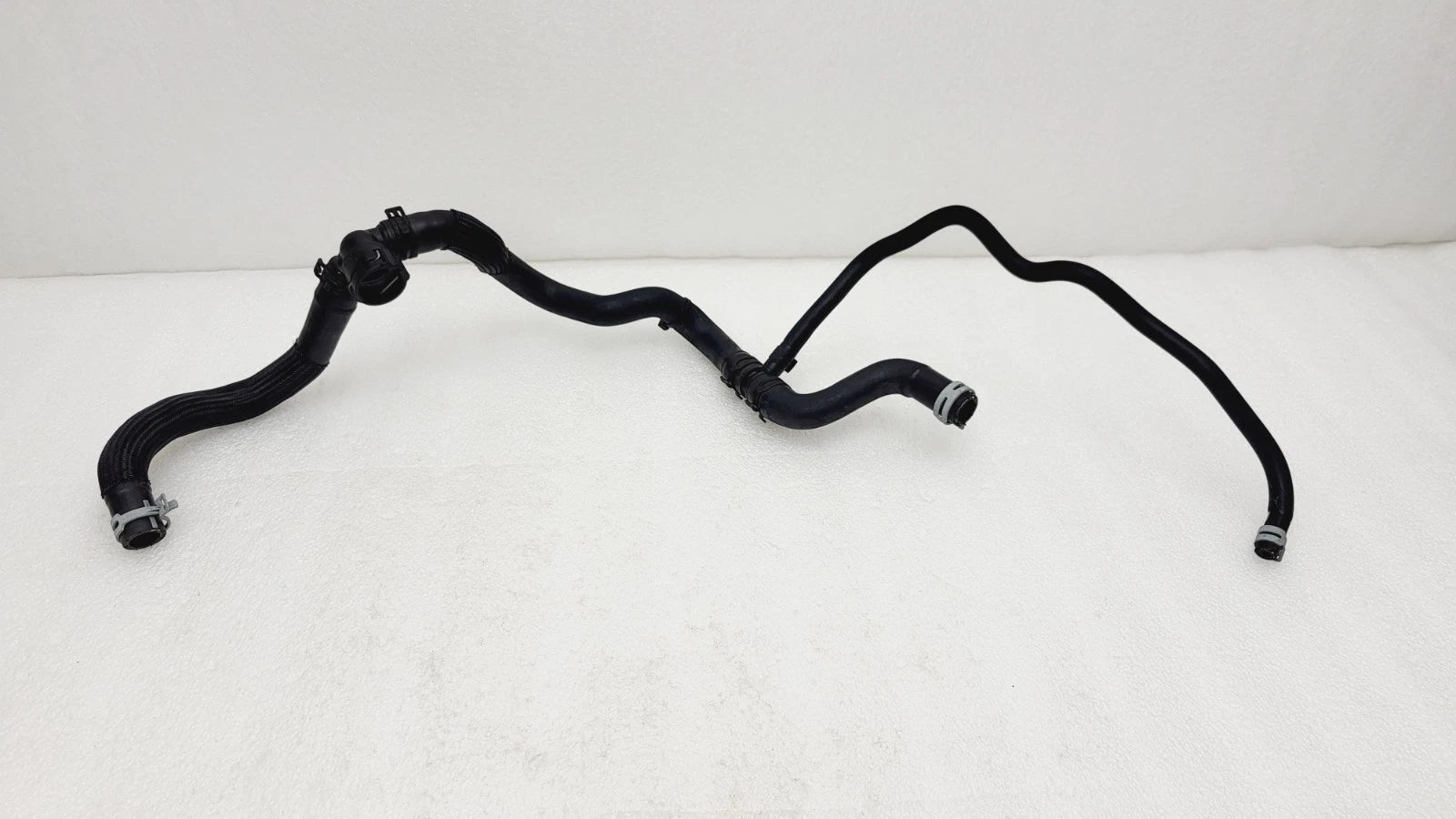 Coolant Reservoir Lower Hose Assembly for Ford Fiesta ST (2014–2019) H1B1-8C289-AD