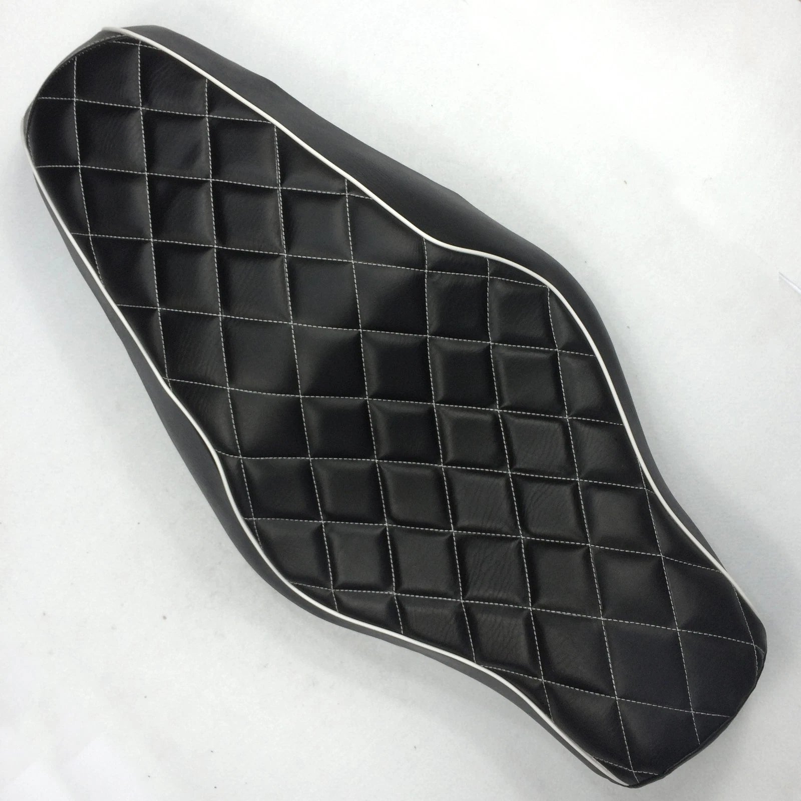 2-up Diamond Stitch Leather Seat for Harley XL883N XL883L XL883X (2005–2013)