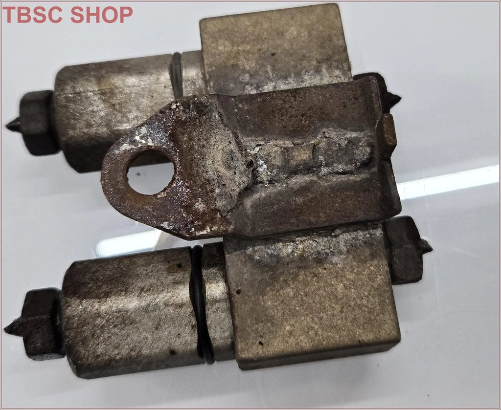 ABS Brake Pressure Regulator Valve Block for Ford Thunderbird Cougar Mark VIII (1993–1997)