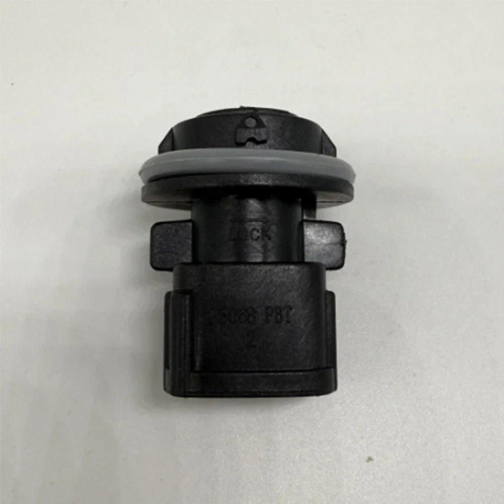 Turn Signal Light Bulb Socket for Nissan Altima (2002-2006)