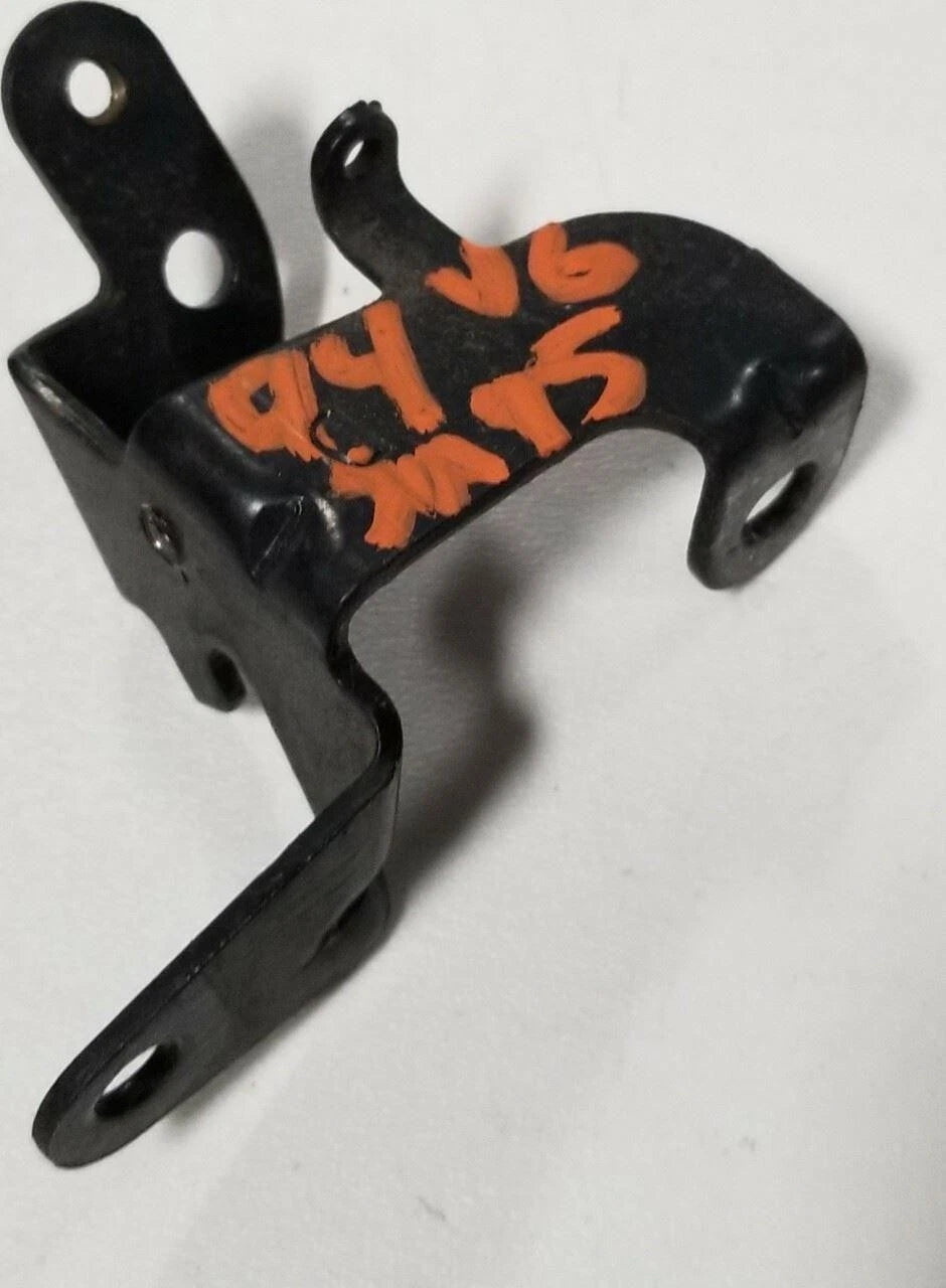 Throttle Cable Bracket for Mustang V6 3.8L (1994–1998)