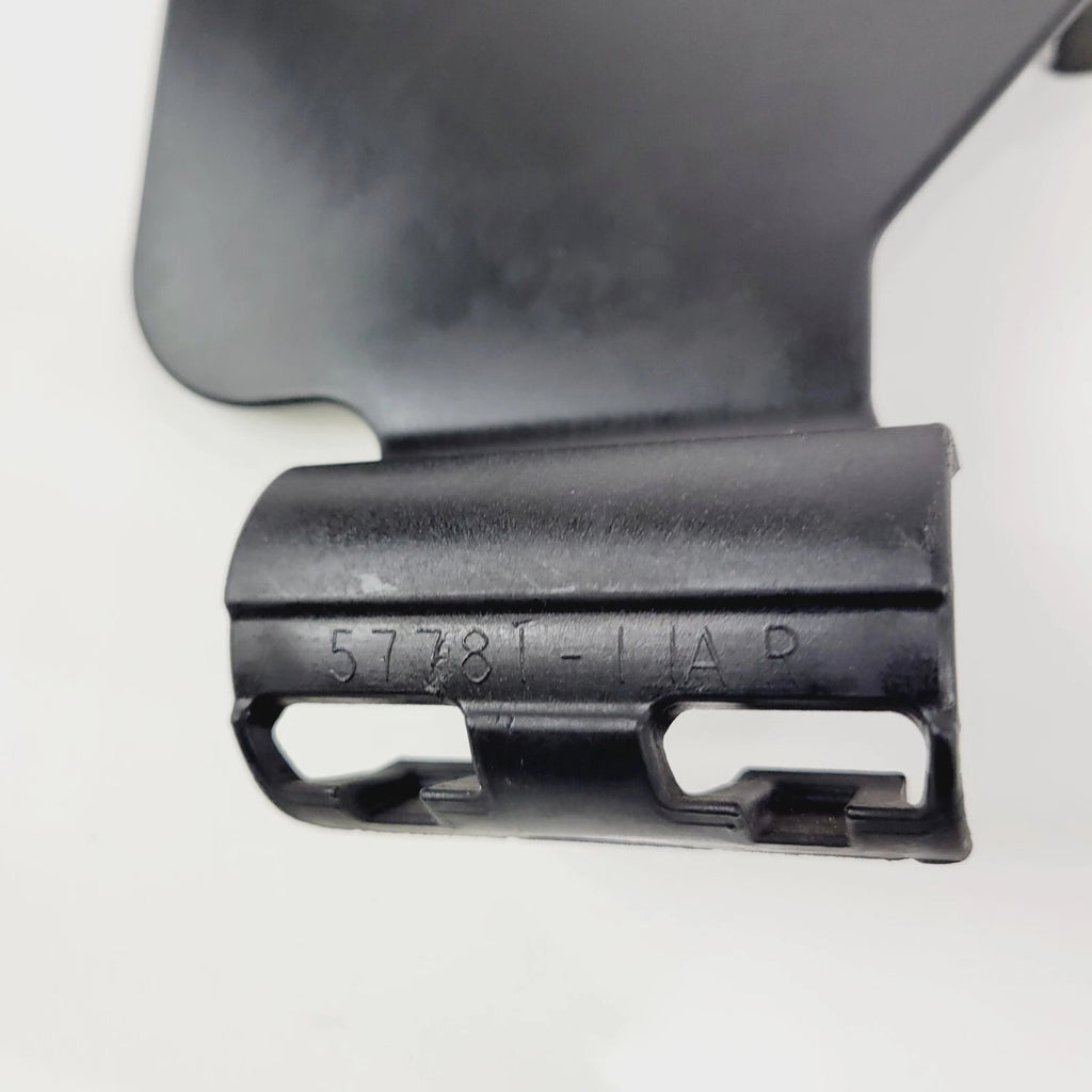 Lower Wind Deflector Right for Harley-Davidson Road Glide (1998–2013) 57781-11A
