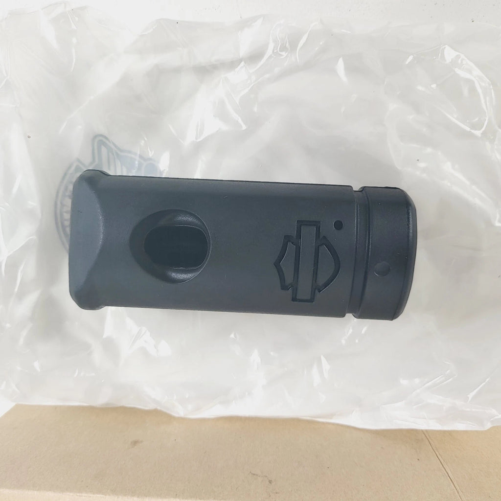 Left Rubber Foot Peg for Harley-Davidson Softail Slim & Live Wire (2014–2023) - 50501105