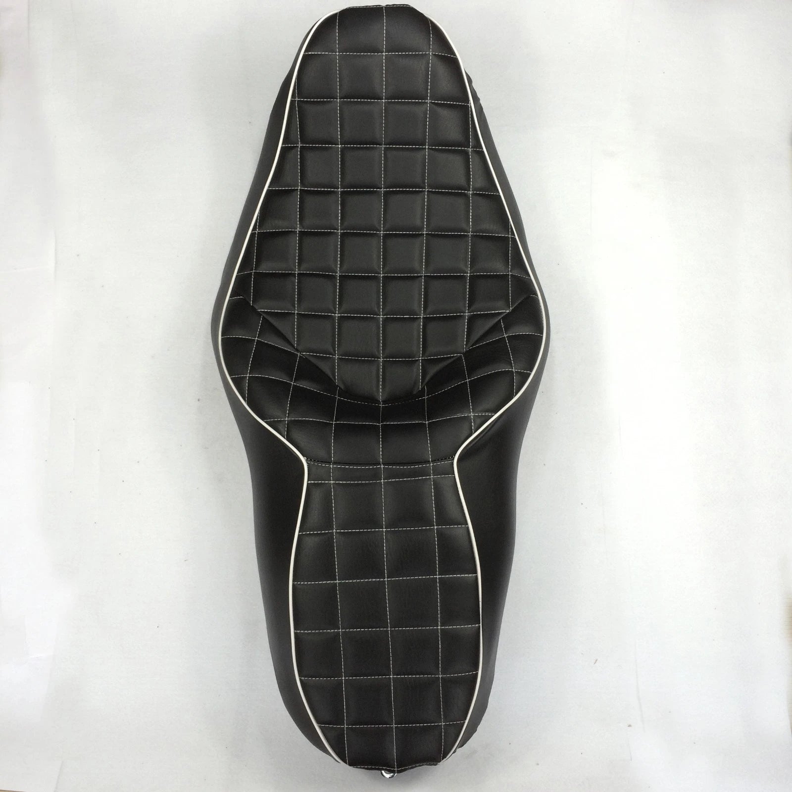 Custom 2-Up Check Style Seat for Harley FLHR FLHX (2007–2015)