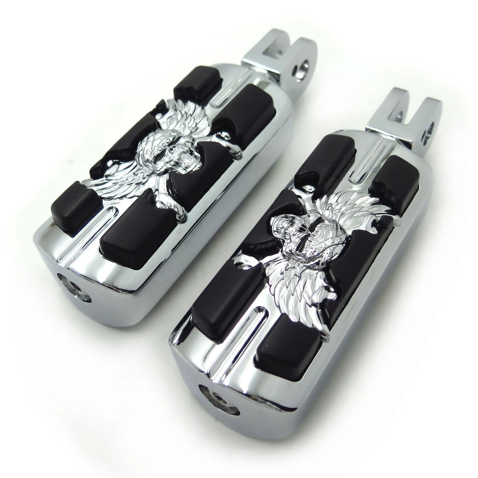 Pirate Skull Footpeg for Triumph Adventurer (1996–2001)