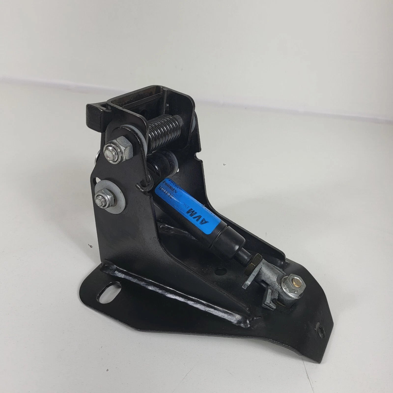 Adjustable Rider Backrest Mount Bracket for Harley-Davidson (P/N 52622-03)
