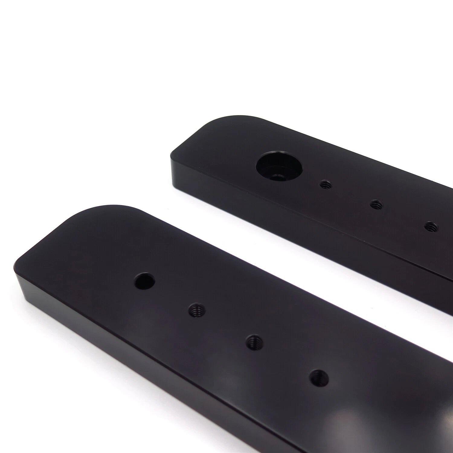King Tour Pak Trunk Relocate Mount Plate Kit for Harley Touring (2014–2019)