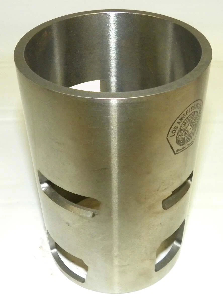 Cylinder Sleeve for Johnson Evinrude 120 140 200 225 Hp Looper (L026OB)