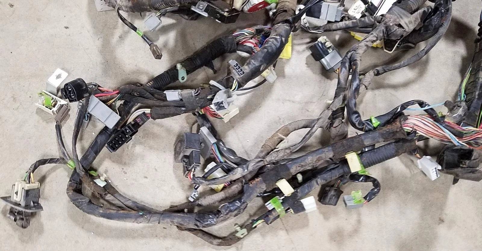 Dash Wire Harness for 1989 Thunderbird (1989) - Auto Headlights, Analog Climate Control