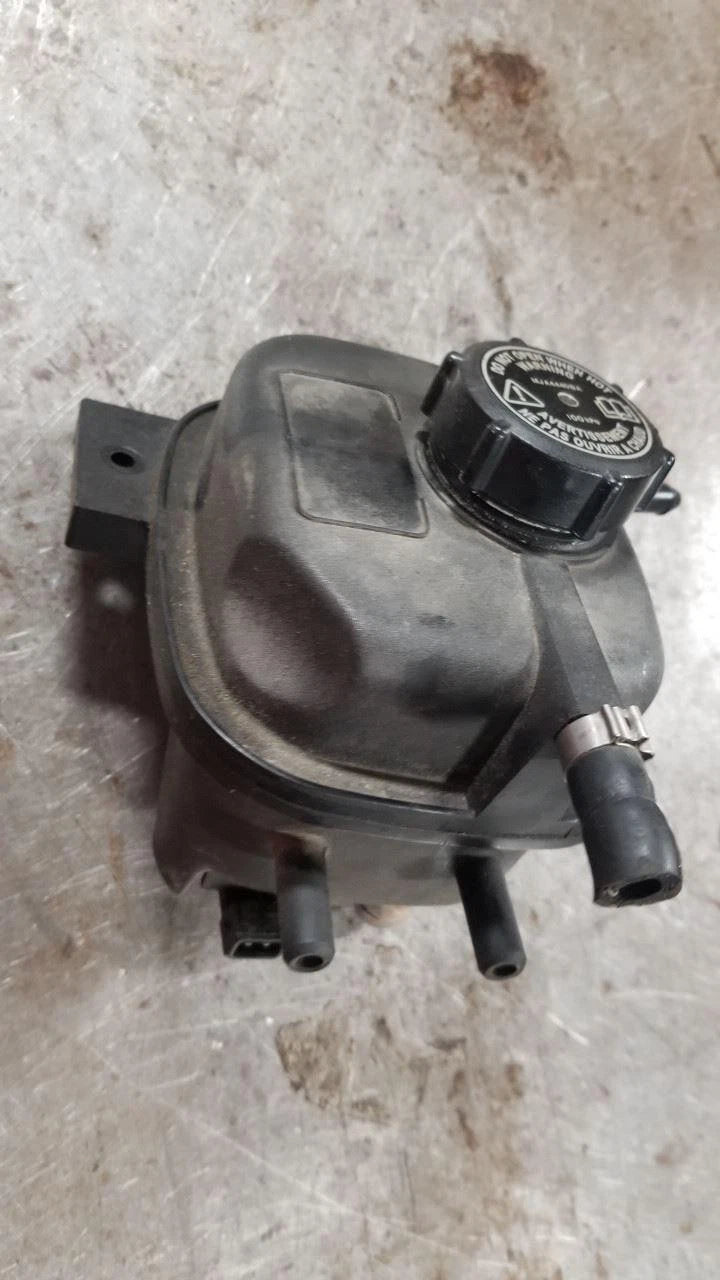 Coolant Reservoir for Jaguar XK8 (1999–2002) OEM 4.0L V8 No Cracks