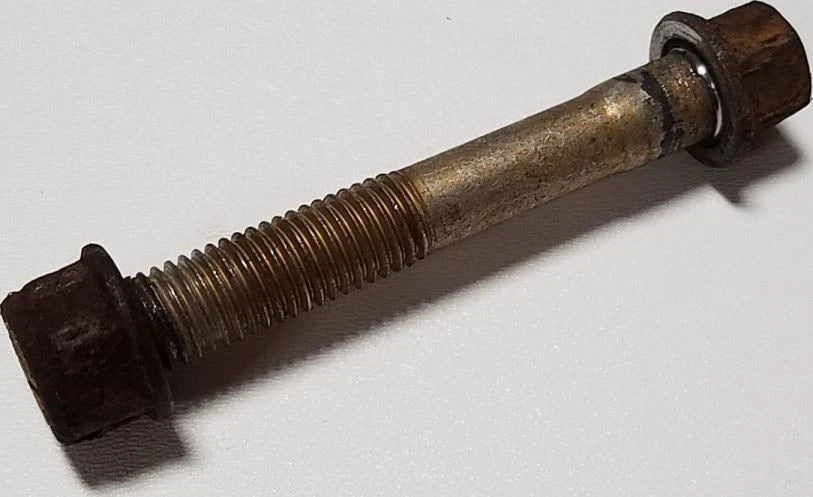 Rear IRS Spindle Bolt and Nut for Thunderbird Cougar Mark VIII (1989–1998)