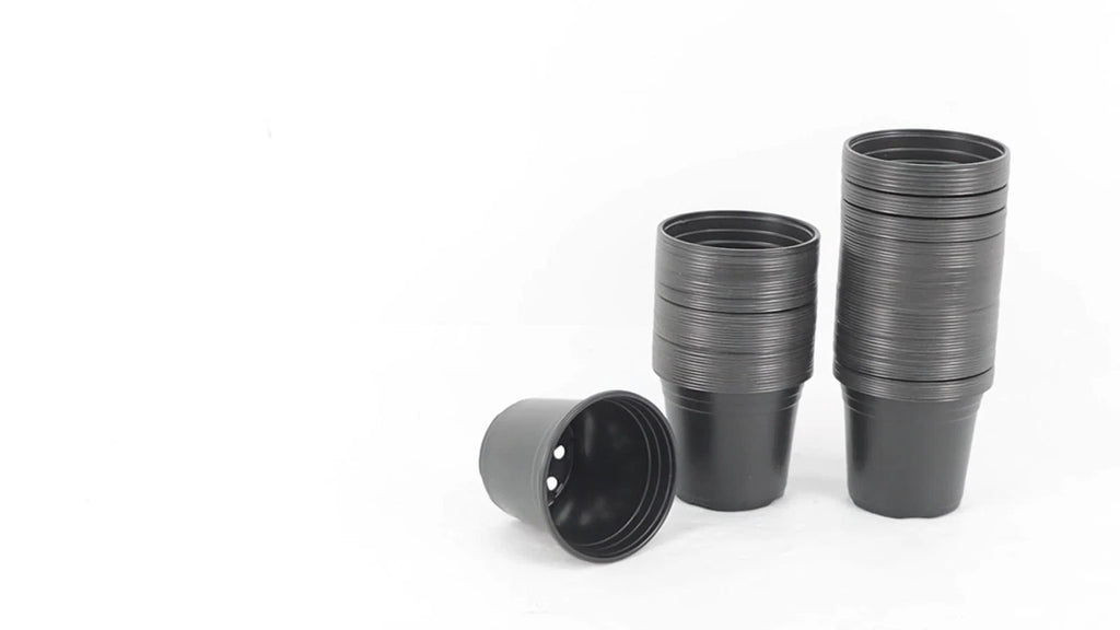 Set of 100 Plastic Flower Nursery Pots with Drainage Holes