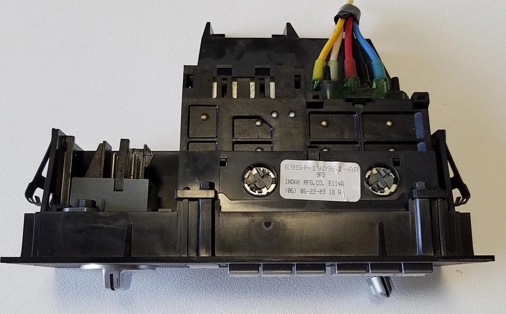 Climate Control Analog Chrome for Ford Thunderbird Cougar (1989–1993)