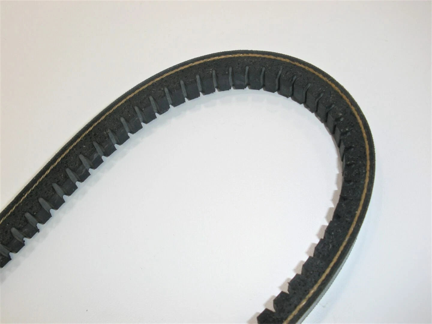 Gatorback Hi-Miler Engine Motor V-Belt for Goodyear (22400, 15AV1005)