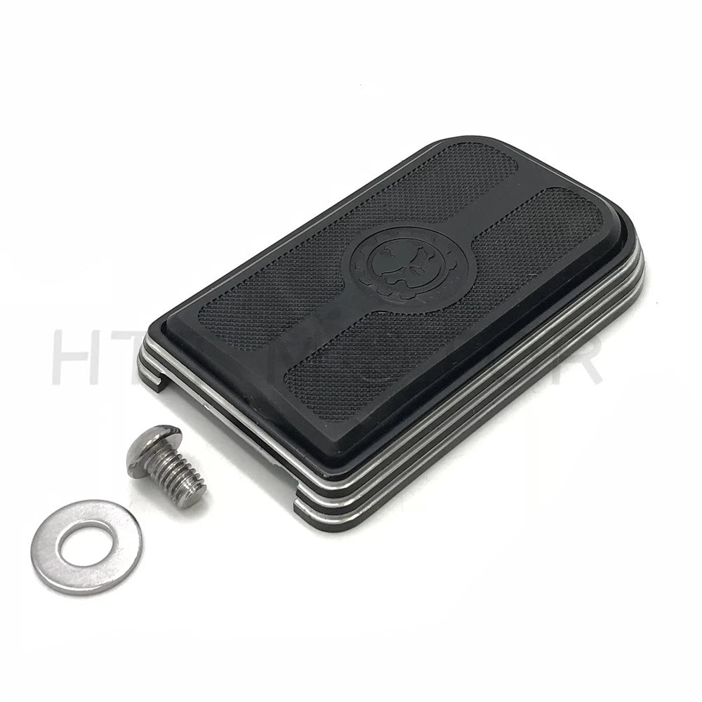 Black Gear Skull Brake Pedal Pad for Harley Street Glide FLHX (2014–2023)