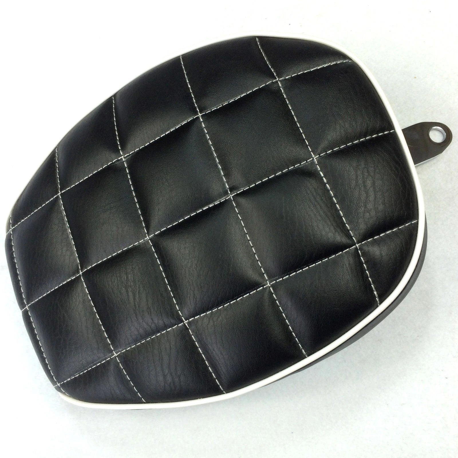 Custom Back Solo Passenger Seat for Harley Davidson XL1200X X48 X72 (2010–2015)