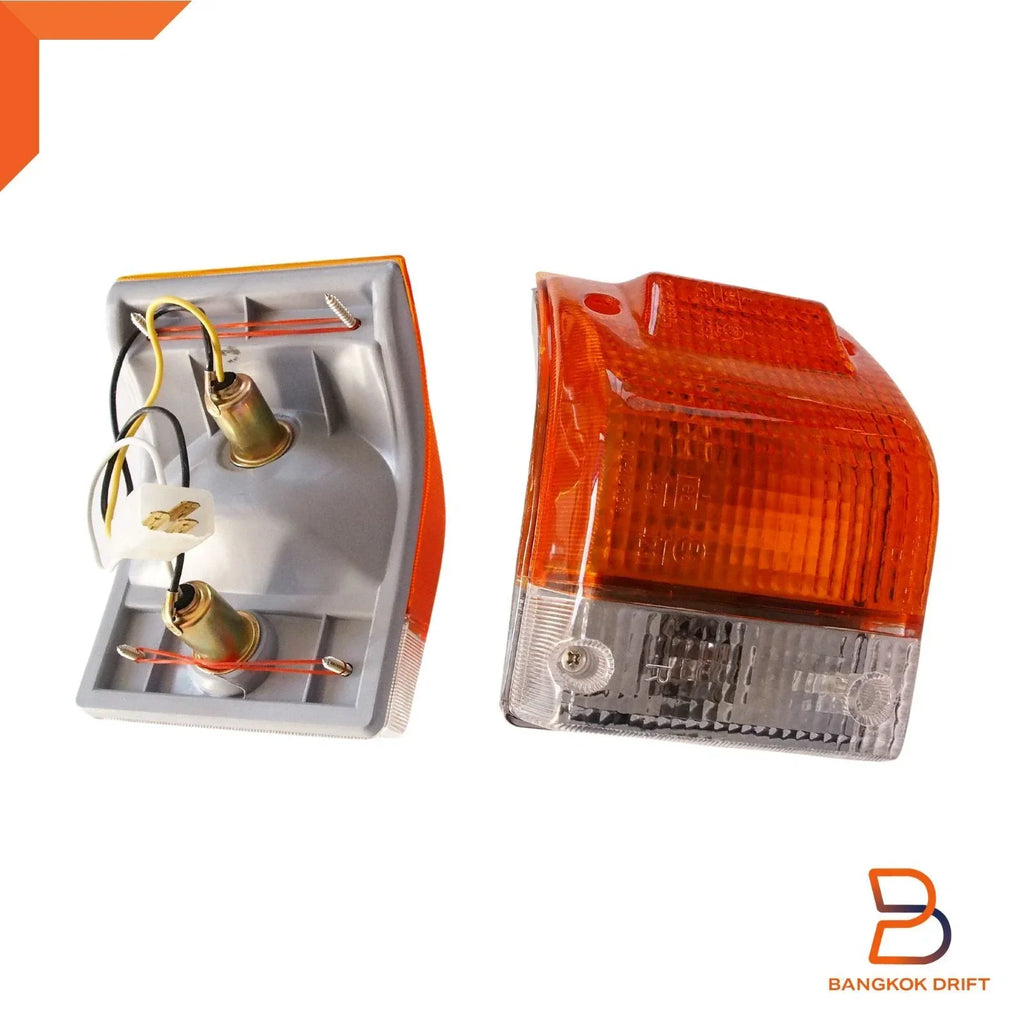 Corner Side Indicator Turn Signal Light for ISUZU NPR ELF Truck (85-93)
